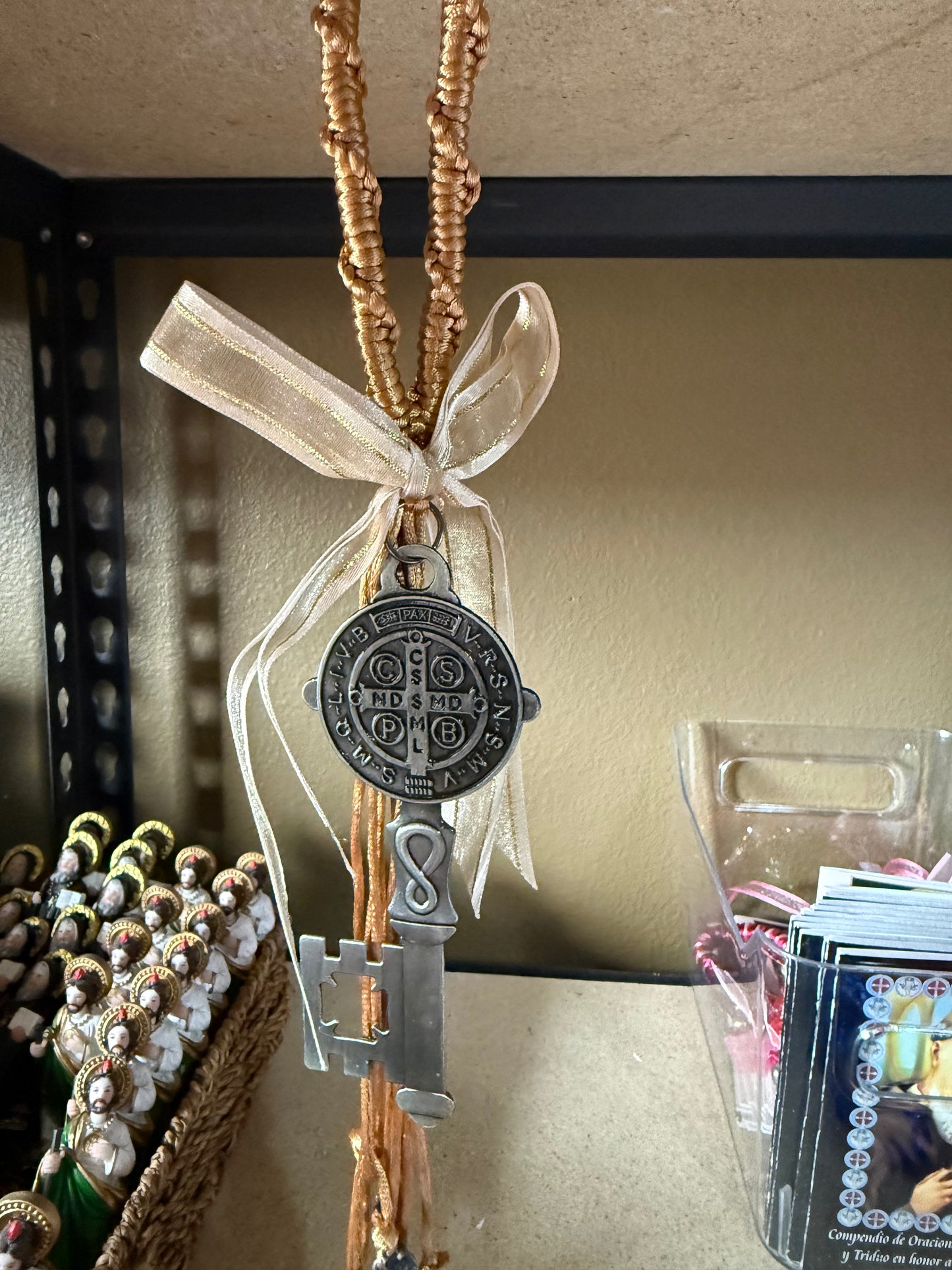 ✨ San Benito Key Protection Amulet (Spiritual Defense Charm) ✨