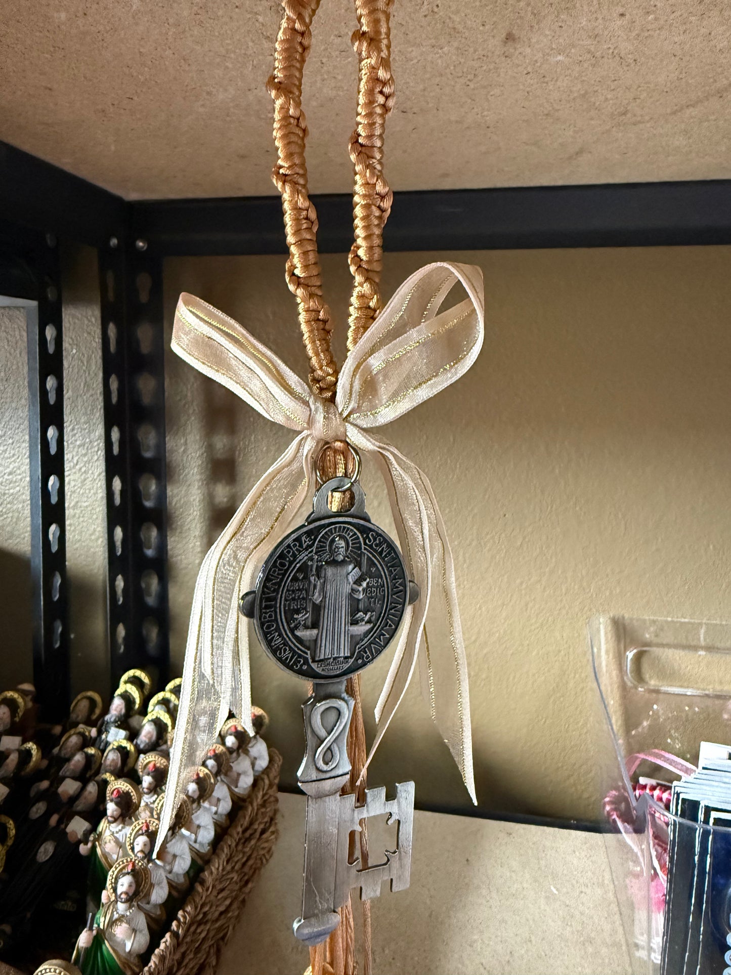 ✨ San Benito Key Protection Amulet (Spiritual Defense Charm) ✨