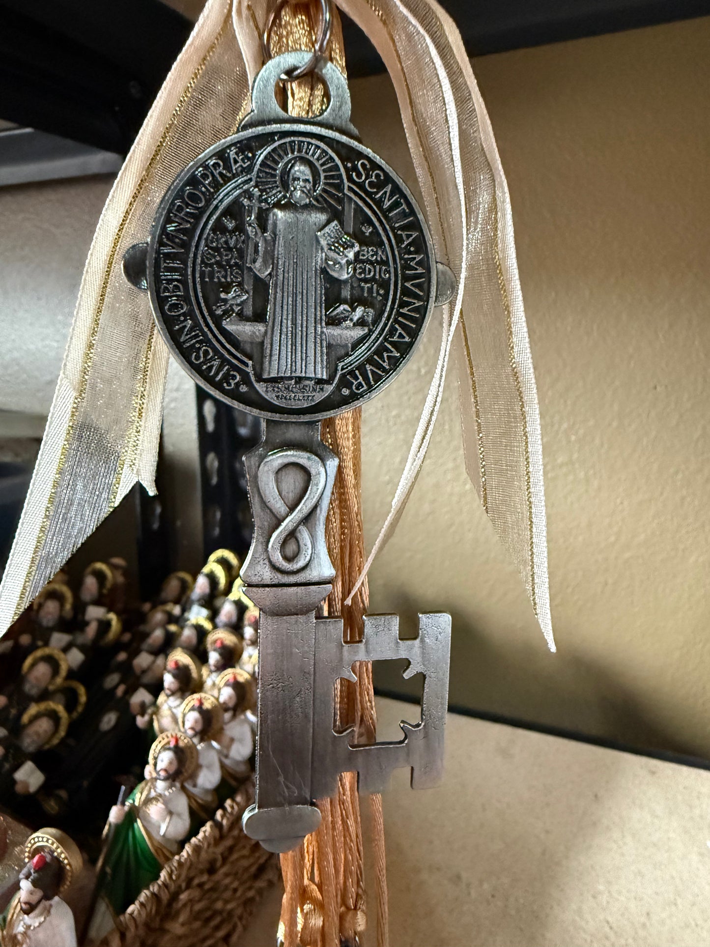 ✨ San Benito Key Protection Amulet (Spiritual Defense Charm) ✨
