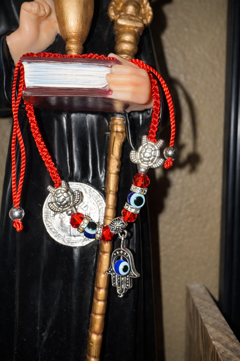 Pulsera Hamsa Hand con Mal de Ojo and Turtle