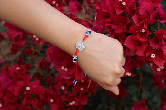 Pulserita de San Benito con Mal de Ojo