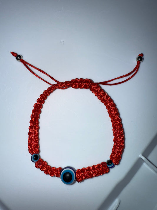 Pulsera Roja con Mal de Ojo